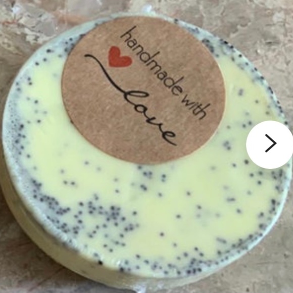 Handmade Soap With Glass Soap Dish Holder - Picture 2 of 3